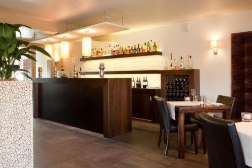 B&B, Brasserie Lakerhof 欧维恩拉克 外观 照片